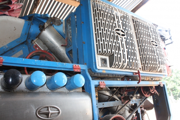 ขายรถเกี้ยวศักดิ์พัฒนา STAR BIG เดิน 12 HT เครื่อง JO2+BO ขายรถเกี้ยวศักดิ์พัฒนา STAR BIG เดิน 12 HT เครื่อง JO2+BO