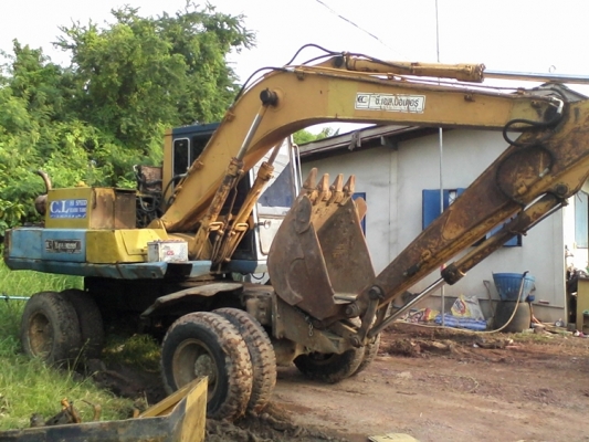 KOMATSU PW 100-3 KOMATSU PW 100-3