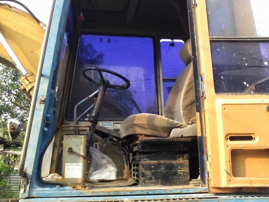 KOMATSU PW 100-3 KOMATSU PW 100-3