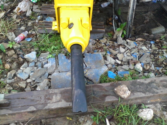 KOMATSU PW 100-3 KOMATSU PW 100-3