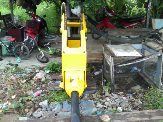 KOMATSU PW 100-3 KOMATSU PW 100-3