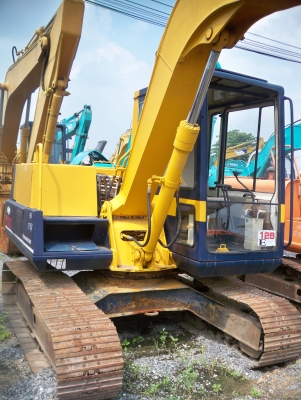 ฮั้วเฮงหลี อินเตอร์เทรด   แหล่งรวมรถมือสองที่ใหญ่ที่สุดในประเทศไทย