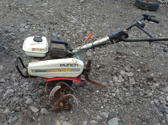 ขายรถพรวนดินเดินตามหรือรถตีดิน Honda รุ่น F401