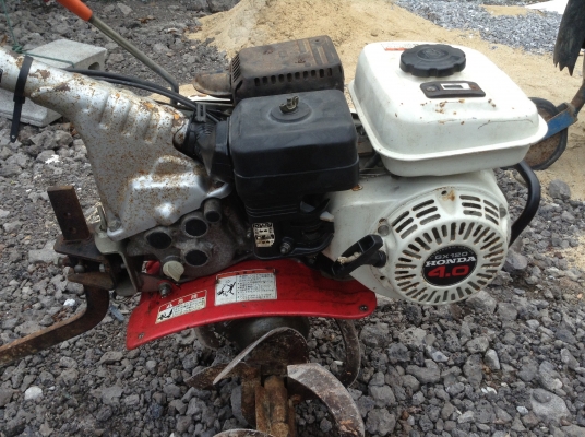 ขายรถพรวนดินเดินตามหรือรถตีดิน Honda รุ่น F401