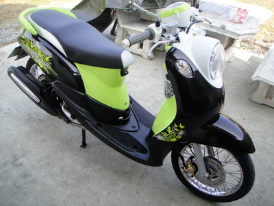 ขาย  YAMAHA FINO FASHION สี ดำ เขียว ขาว ปี 54 2011รถสภาพเดิมทุกชื้นส่วน