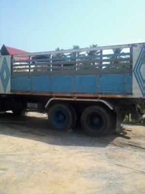 ขายกระบระดั้ม พร้อมดั้มจรวด12ตันสภาพสวย