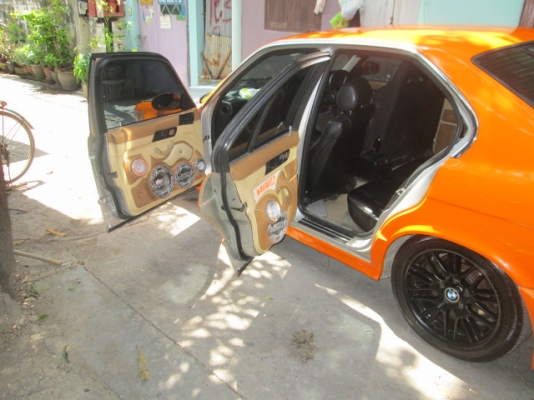 ขาย BMW e34 เครื่อง1J ติดแก๊ส เครื่องเสียงเต็ม