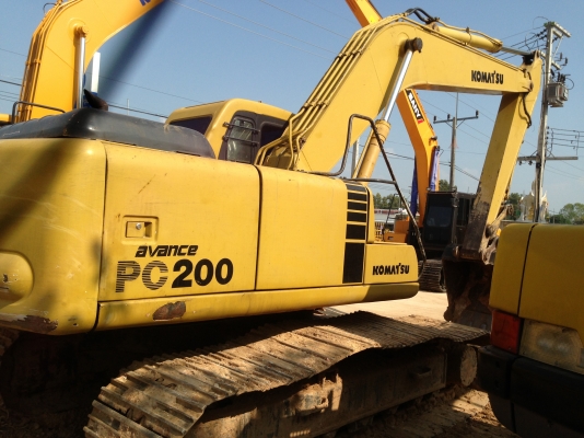 ขาย komatsu PC 200-6