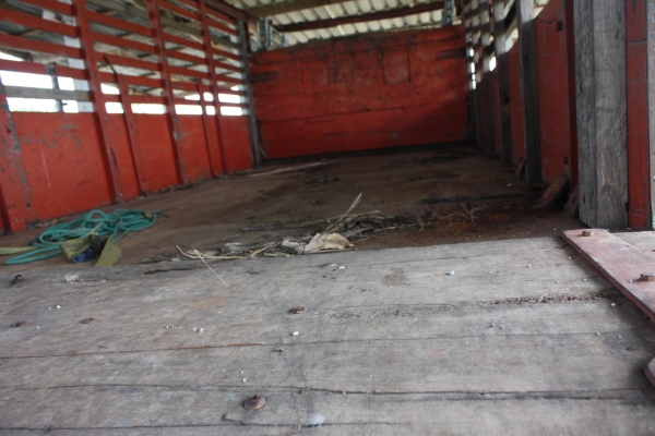 ขายสิบล้อหน้ายาว เครื่อง EH700 รถคันสวยครับ เบรคจิ๊ฟพรี ยางดีครับใช้งานยาวๆ