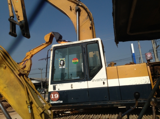 ขาย komatsu PC 200-5