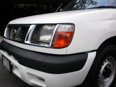 ขายด่วนกระบะตอนเดียว นิสสันฟรอนเทียร์ปี2000 สภาพพร้อมใช้