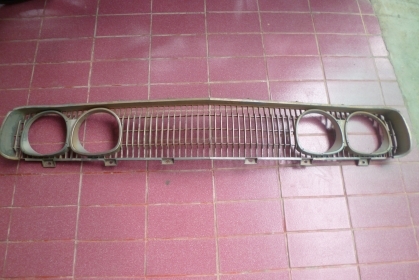 ขายกระจังหน้าแว่น 620 + พวงมาลัย 620 สวย ๆ