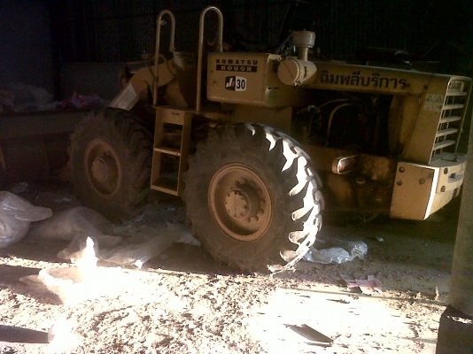 ขายรถตัก KOMATSU JH 30