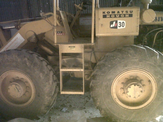 ขายรถตัก KOMATSU JH 30