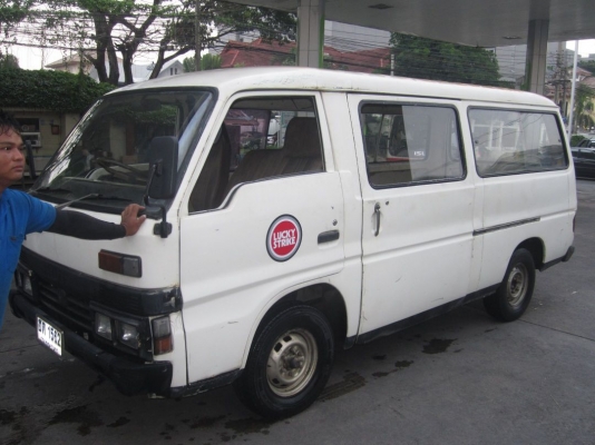 49000 ลดสุดๆไปเลย...รถตู้ Isuzu Buddy2200 ดีเซล เดิมๆตามสภาพแต่พร้อมใช้พร้อมลุยงานหนัก  ถูกที่สุด ด่วนเลย กทม.