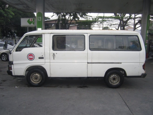 49000 ลดสุดๆไปเลย...รถตู้ Isuzu Buddy2200 ดีเซล เดิมๆตามสภาพแต่พร้อมใช้พร้อมลุยงานหนัก  ถูกที่สุด ด่วนเลย กทม.