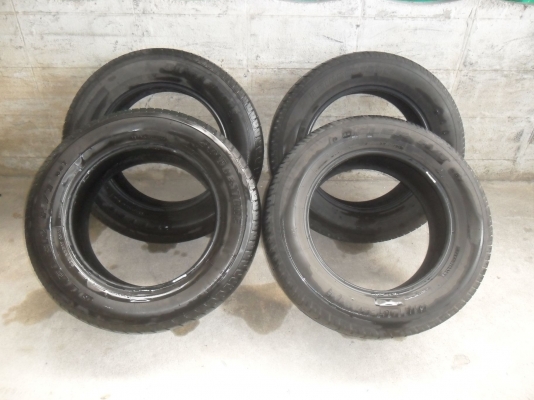 ยาง BRIDGESTONE 225/65R17 ปี10 สวยๆ 4 เส้น ราคา 3200 บาท