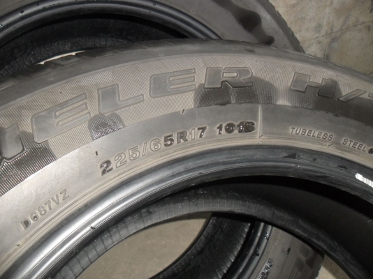 ยาง BRIDGESTONE 225/65R17 ปี10 สวยๆ 4 เส้น ราคา 3200 บาท