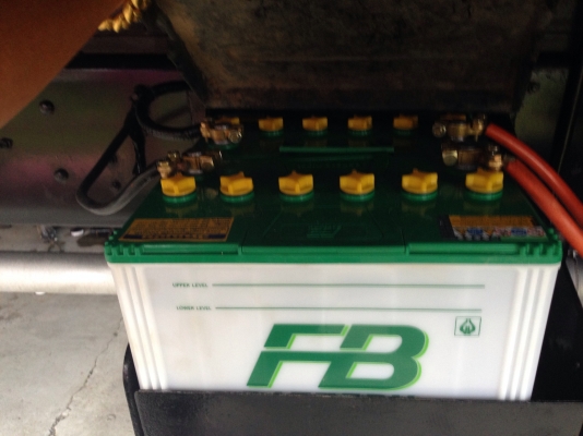 6ล้อเครน เดก้าติดเครน3ตัน ทานาโด้ สวยพร้อมใช้ครับ จัดได้800000ครับ