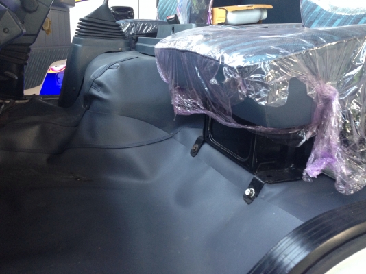 10ล้อเทเลอร์2เพลา สวยๆครับ/มีไฟแนนต์รองรับครับ