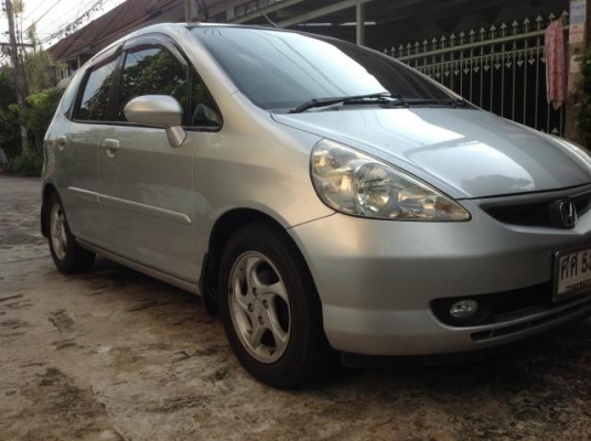 ขายด่วน ฮอนด้าแจ๊ส รถบ้านสภาพสวยเจ้าของขายเองราคาต่อรองได้ ขายด่วน ฮอนด้าแจ๊ส รถบ้านสภาพสวยเจ้าของขายเองราคาต่อรองได้