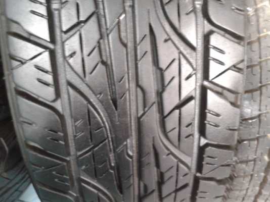 ขายยาง dunlop. AT3   245/70/16 สวยๆครับ