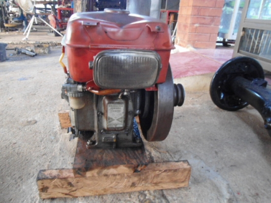 <<< ขายหัวรถไถ Yanmar 8 แรง ถูกมากๆ ลดเหลือ 2,500 บาท >>>