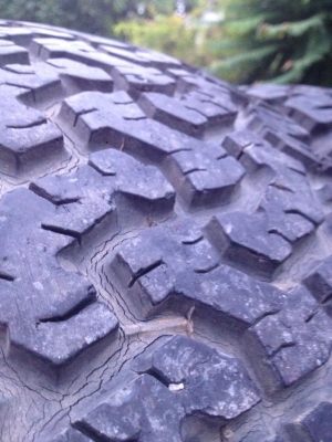 ขายยางBF Goodrich all terrain 295-75-16  1ชุด ดอก90\% +ถูกๆ