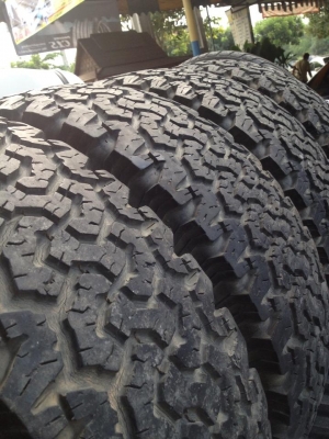 ขายยางBF Goodrich all terrain 295-75-16  1ชุด ดอก90\% +ถูกๆ