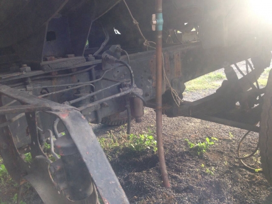 ขาย 10 ล้อรถน้ำมัน ISUZU JCM เครื่อง175 สนใจโทร0819701072