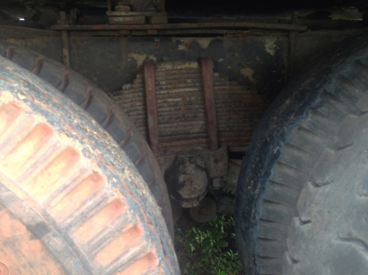 ขาย 10 ล้อรถน้ำมัน ISUZU JCM เครื่อง175 สนใจโทร0819701072