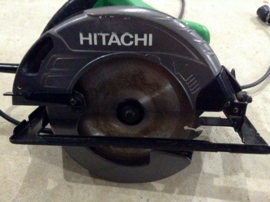 ขายเลื่อยวงเดือน 7" ยี่ห้อ ฮิตตาชิ รุ่น C 7ST ขายเลื่อยวงเดือน 7" ยี่ห้อ ฮิตตาชิ รุ่น C 7ST