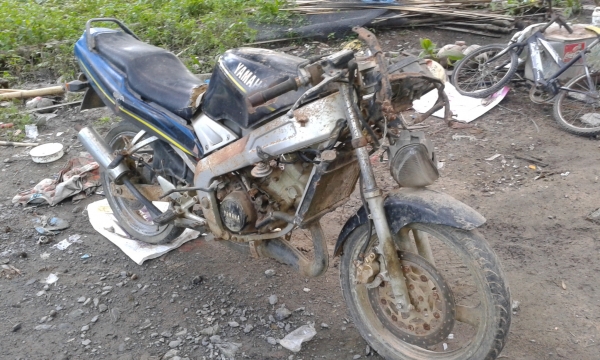 ขายรถเครื่อง TZR ทะเบียน5900บ./รถเซอร์ปีโก้6800บ.อกไก่KRและอกไก่LS125/เสื้อสูบKRไม่ตีปรอก(ตัวแรก) ขายรถเครื่อง TZR ทะเบียน5900บ./รถเซอร์ปีโก้6800บ.อกไก่KRและอกไก่LS125/เสื้อสูบKRไม่ตีปรอก(ตัวแรก)