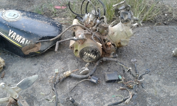 ขายรถเครื่อง TZR ทะเบียน5900บ./รถเซอร์ปีโก้6800บ.อกไก่KRและอกไก่LS125/เสื้อสูบKRไม่ตีปรอก(ตัวแรก) ขายรถเครื่อง TZR ทะเบียน5900บ./รถเซอร์ปีโก้6800บ.อกไก่KRและอกไก่LS125/เสื้อสูบKRไม่ตีปรอก(ตัวแรก)