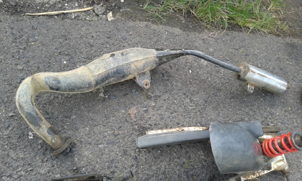 ขายรถเครื่อง TZR ทะเบียน5900บ./รถเซอร์ปีโก้6800บ.อกไก่KRและอกไก่LS125/เสื้อสูบKRไม่ตีปรอก(ตัวแรก) ขายรถเครื่อง TZR ทะเบียน5900บ./รถเซอร์ปีโก้6800บ.อกไก่KRและอกไก่LS125/เสื้อสูบKRไม่ตีปรอก(ตัวแรก)