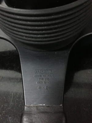 ขายพวงมาลัย momo แท้พร้อมคอ