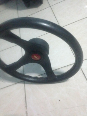 ขายพวงมาลัย momo แท้พร้อมคอ