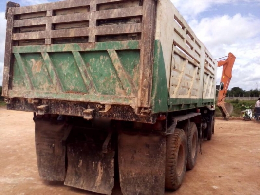 รถมิตซู 10 ล้อดั้ม FN527M - TF  220 แรงม้า. / FN527M - TD   (  ขาย 2 คัน. คู่  )  สนใจติดต่อ 081 - 6079515