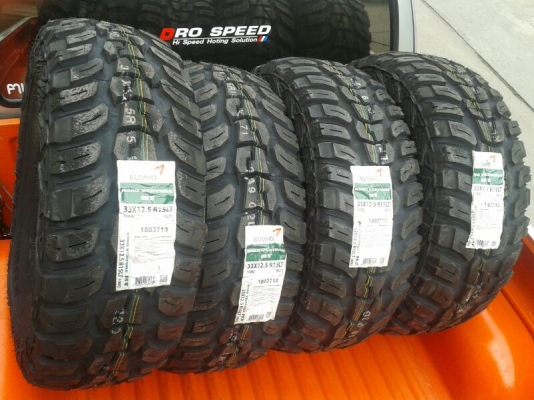 ขายยาง Mud KUMHO KL71 ขนาด33x12.5R15ของใหม่ราคาพิเศษ