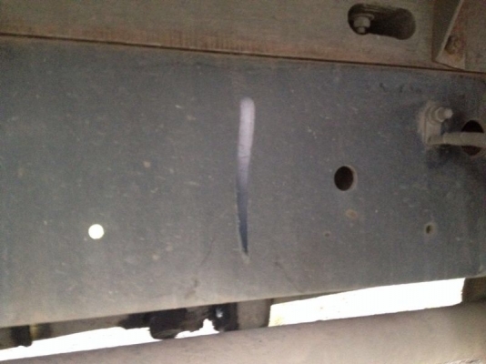 รถฮีโน่ 6 ล้อ รั่ว FC9J  150 แรงม้า  สนใจติดต่อ 081 - 6079515