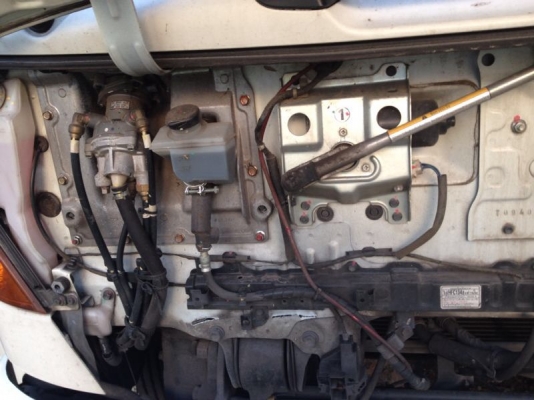 รถฮีโน่ 6 ล้อ รั่ว FC9J  150 แรงม้า  สนใจติดต่อ 081 - 6079515