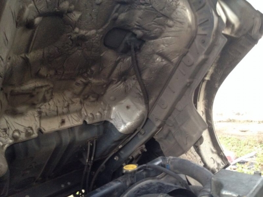 รถฮีโน่ 6 ล้อ รั่ว FC9J  150 แรงม้า  สนใจติดต่อ 081 - 6079515