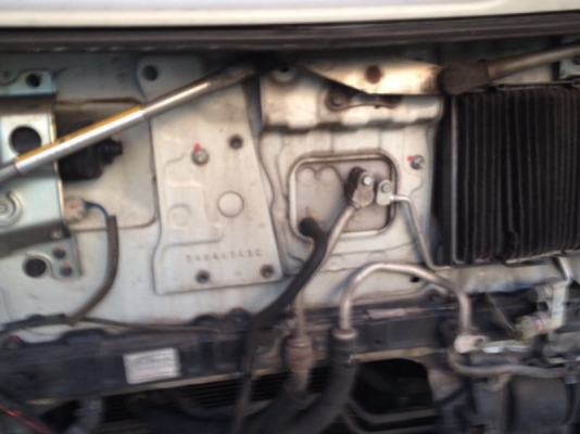 รถฮีโน่ 6 ล้อ รั่ว FC9J  150 แรงม้า  สนใจติดต่อ 081 - 6079515