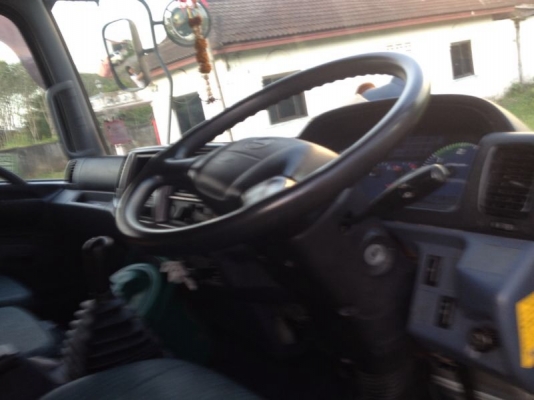 รถฮีโน่ 6 ล้อ รั่ว FC9J  150 แรงม้า  สนใจติดต่อ 081 - 6079515