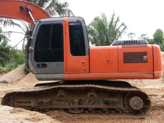 HITACHI EX200