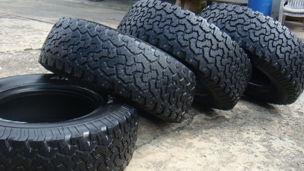 ขายยาง BF Goodrich Allterrain  265 70 r16