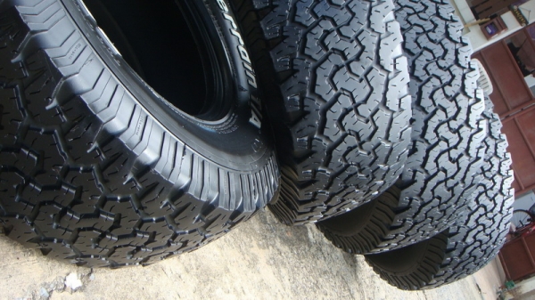 ขายยาง BF Goodrich Allterrain  265 70 r16
