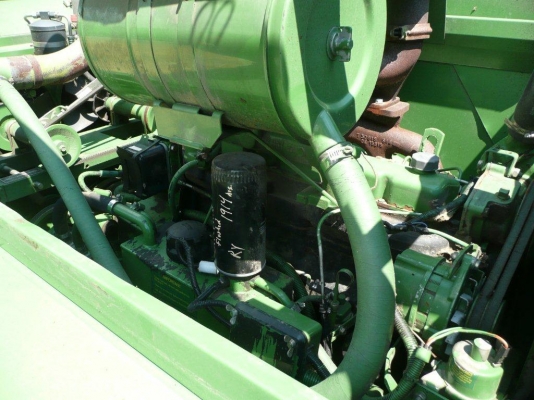 ขายรถเกี่ยวข้าวโพดjd4435