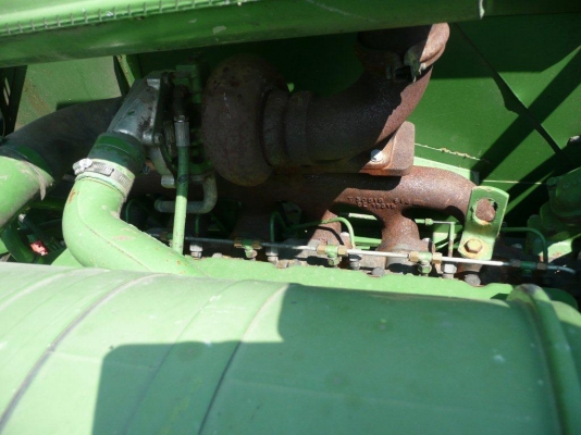 ขายรถเกี่ยวข้าวโพดjd4435