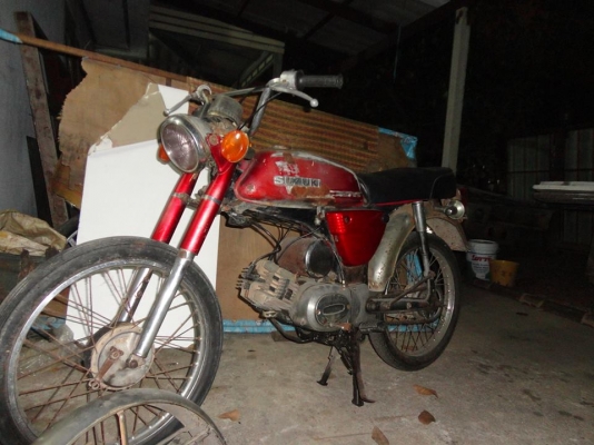 ขาย  a100 มีเล่มทะเบียน